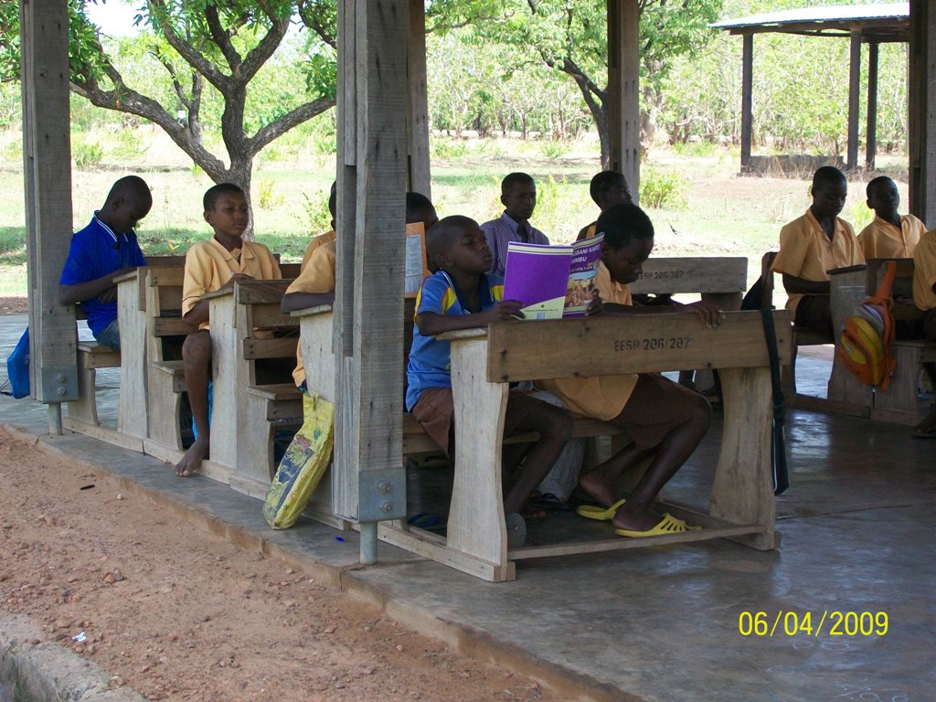 chidren in classroom 1